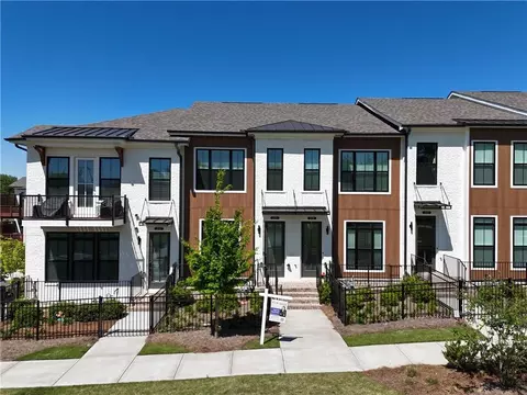 231 Downing Dr, Alpharetta, GA 30022