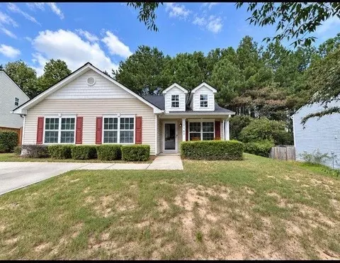 2460 Vine St, Union City, GA 30291