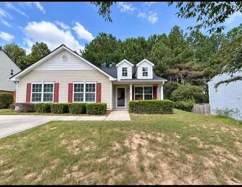 2460 Vine St, Union City, GA 30291