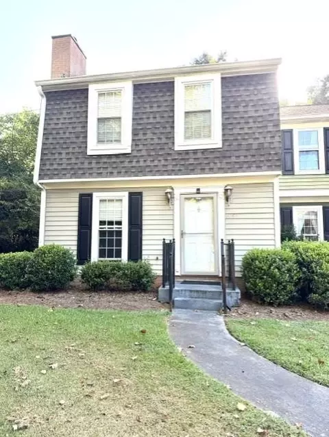 1085 New Haven Dr SW, Marietta, GA 30064