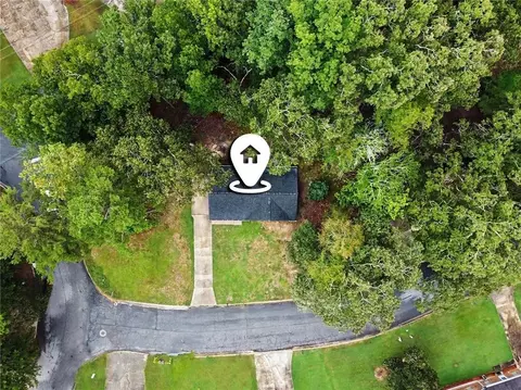 View/Area - 6010 Fieldcrest Dr, Morrow, GA 30260 photo 6 of 8