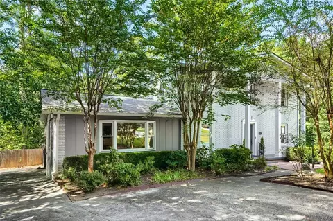 3342 Romelie Dr, Atlanta, GA 30340