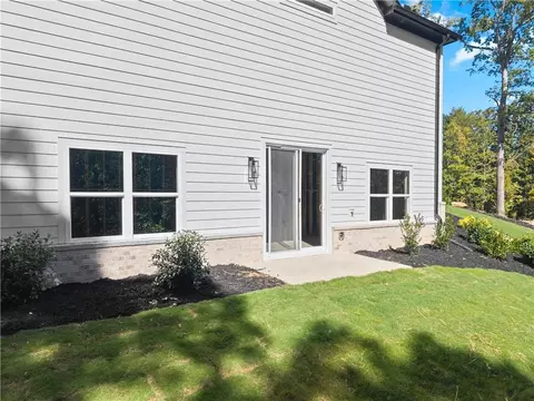 Exterior - 136 Lakeview Way, Baldwin, GA 30511 photo 10 of 22