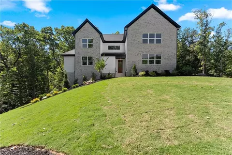 Exterior - 136 Lakeview Way, Baldwin, GA 30511 photo 3 of 22
