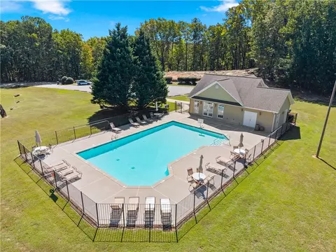 Exterior - 136 Lakeview Way, Baldwin, GA 30511 photo 22 of 22