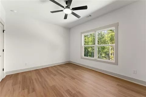 Bedroom - 136 Lakeview Way, Baldwin, GA 30511 photo 6 of 9