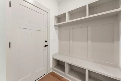 Entry Way - 136 Lakeview Way, Baldwin, GA 30511 photo 3 of 4