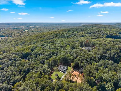 View/Area - 136 Lakeview Way, Baldwin, GA 30511 photo 3 of 7