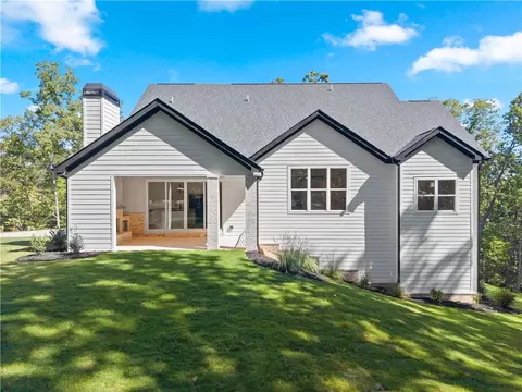 Exterior - 136 Lakeview Way, Baldwin, GA 30511 photo 16 of 22