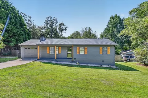 1341 Prospectors Dr, Lawrenceville, GA 30043