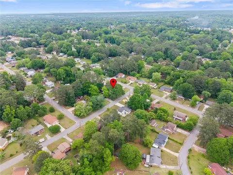 View/Area - 6463 Maddox Rd, Morrow, GA 30260 photo 6 of 8