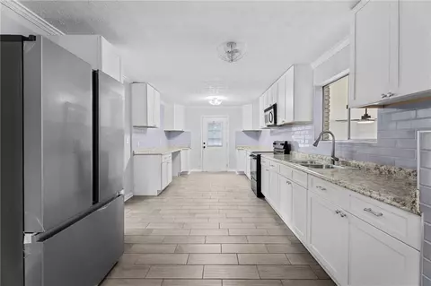 Kitchen - 6463 Maddox Rd, Morrow, GA 30260 photo 1 of 3