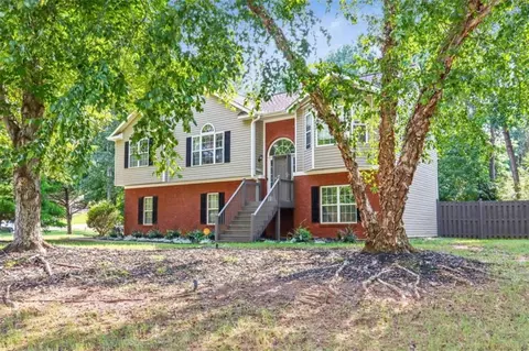 3415 Laurel Springs Cv, Villa Rica, GA 30180