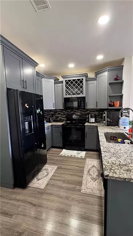 Kitchen - 70 Kevin Ct, Porterdale, GA 30014 photo 2 of 2