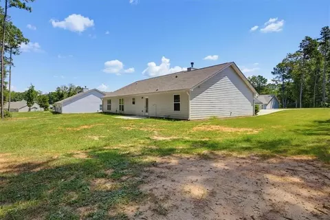 Exterior - 62 Windrow Trl, Statham, GA 30666 photo 7 of 9