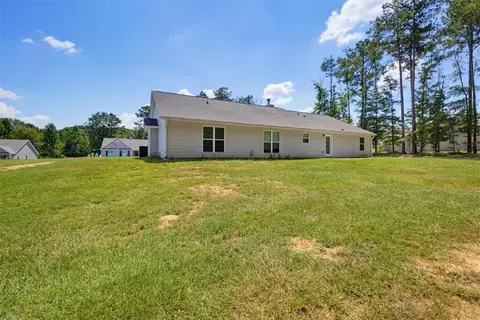 Exterior - 62 Windrow Trl, Statham, GA 30666 photo 9 of 9