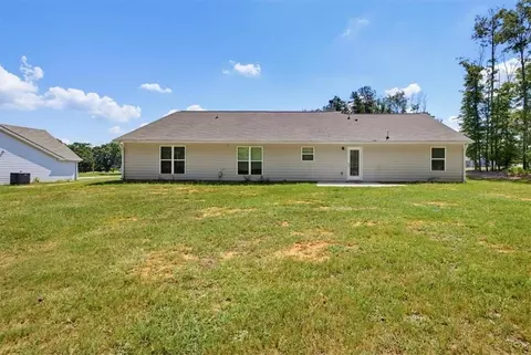 Exterior - 62 Windrow Trl, Statham, GA 30666 photo 8 of 9