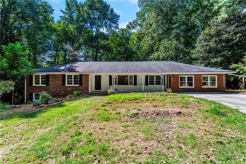 1360 Mclendon Dr, Decatur, GA 30033