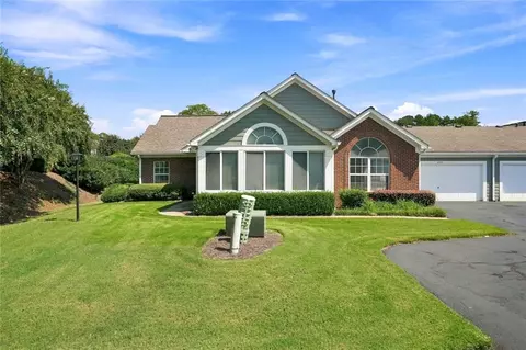 2112 Carefree Cir #2, Marietta, GA 30062