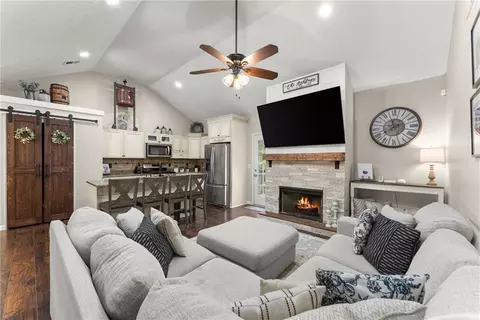Other - 378 Baugh St, Commerce, GA 30529 photo 3 of 8