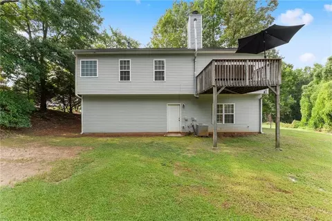 Exterior - 378 Baugh St, Commerce, GA 30529 photo 5 of 11
