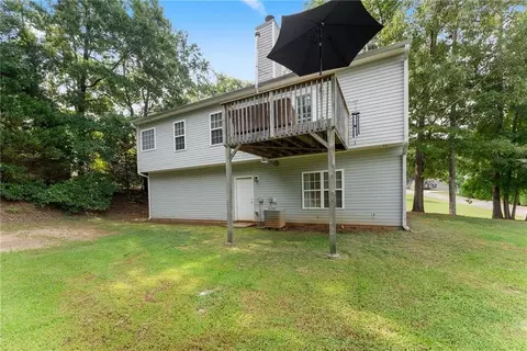 Exterior - 378 Baugh St, Commerce, GA 30529 photo 6 of 11