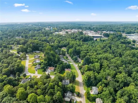 View/Area - 378 Baugh St, Commerce, GA 30529 photo 5 of 11
