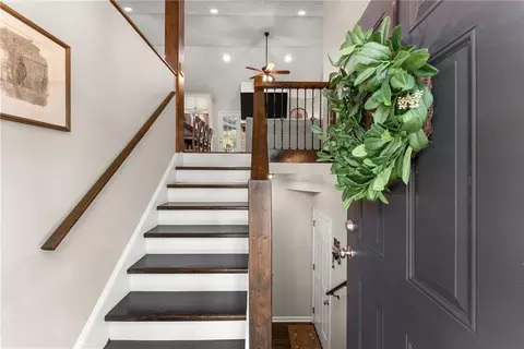 Entry Way - 378 Baugh St, Commerce, GA 30529 photo 2 of 3