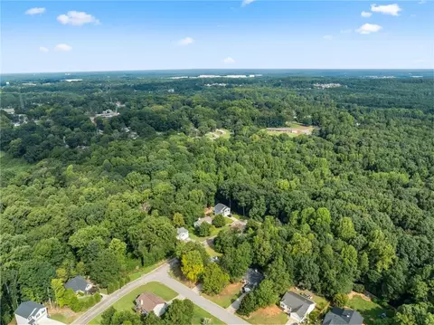 View/Area - 378 Baugh St, Commerce, GA 30529 photo 7 of 11