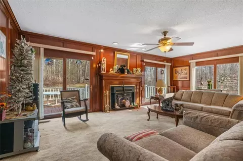 Living - 1444 Thrasher Hls, Dalton, GA 30721 photo 1 of 3