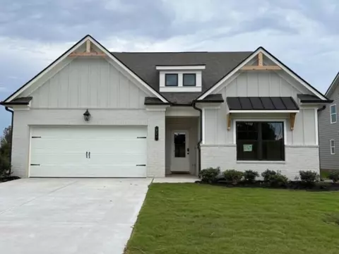123 Garland Gable Dr, Cartersville, GA 30120