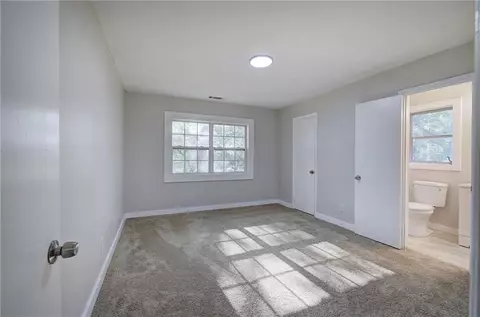 Bedroom - 102 Summit Dr, Griffin, GA 30224 photo 1 of 9