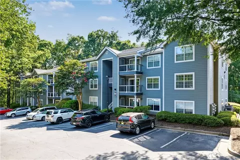 7207 Santa Fe Pkwy, Sandy Springs, GA 30350