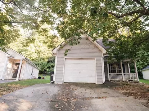 8351 Ramblin Ct, Douglasville, GA 30134