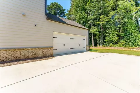 Exterior - 4230 Easter Lily Ave, Buford, GA 30519 photo 5 of 10