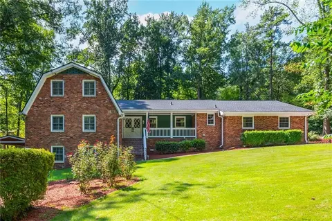 4781 Timberland Dr SW, Mableton, GA 30126