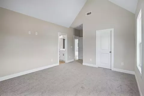 Bedroom - 137 Twin Oaks Dr, Hampton, GA 30228 photo 9 of 11