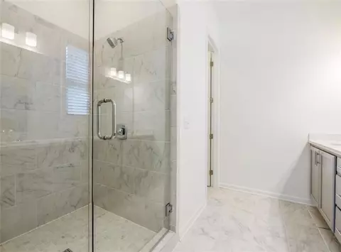 Bath - 1257 Epping Ln #59, Brookhaven, GA 30319 photo 2 of 4
