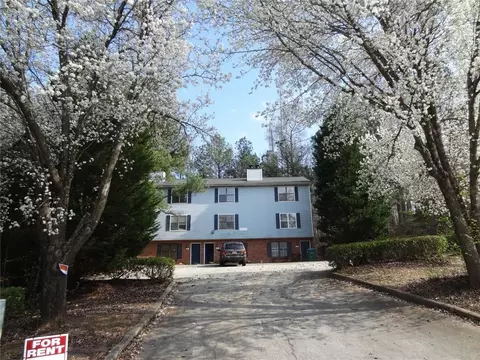 3032 Destin Cir, Snellville, GA 30078