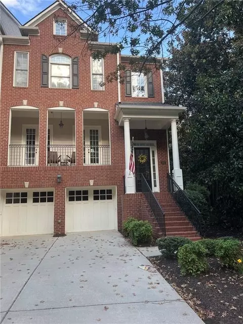 5935 Reddington Way, Sandy Springs, GA 30328