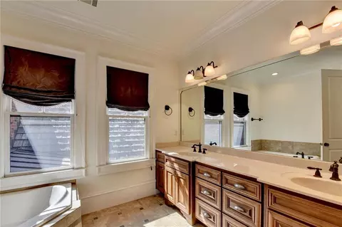 Bath - 4248 River District Dr, Duluth, GA 30096 photo 3 of 8