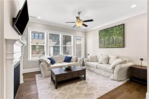 6580 Aria Village Dr, Sandy Springs, GA 30328