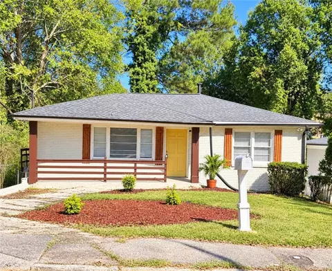 567 Center Hill Ave NW, Atlanta, GA 30318