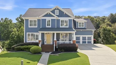 7327 Rocking Chair Ln, Hoschton, GA 30548