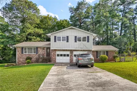 2558 Kings Way, Lawrenceville, GA 30044
