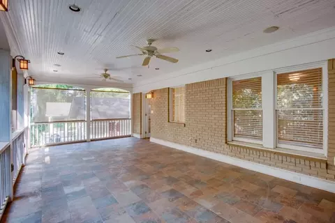727 Yorkshire Rd NE, Atlanta, GA 30306