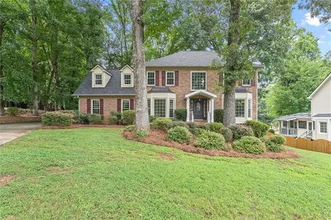 2711 Arbor Smt, Marietta, GA 30066