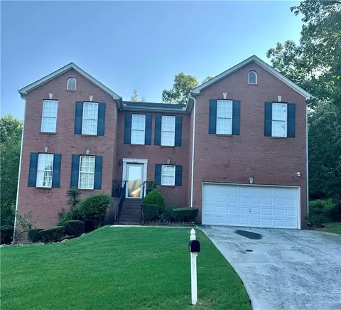 2429 Tolliver Hills Ln, Ellenwood, GA 30294