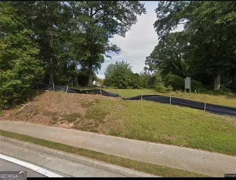 630 Lanier Ave, Fayetteville, GA 30214