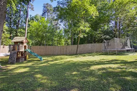 Exterior - 3053 E Ramble Ln, Decatur, GA 30033 photo 5 of 6